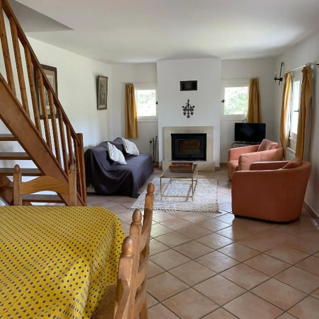 Holiday home Domaine Au Coeur Du Colorado Provencal Villa Gignac