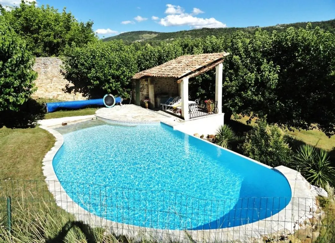 Holiday home Domaine Au Coeur Du Colorado Provencal Villa Gignac